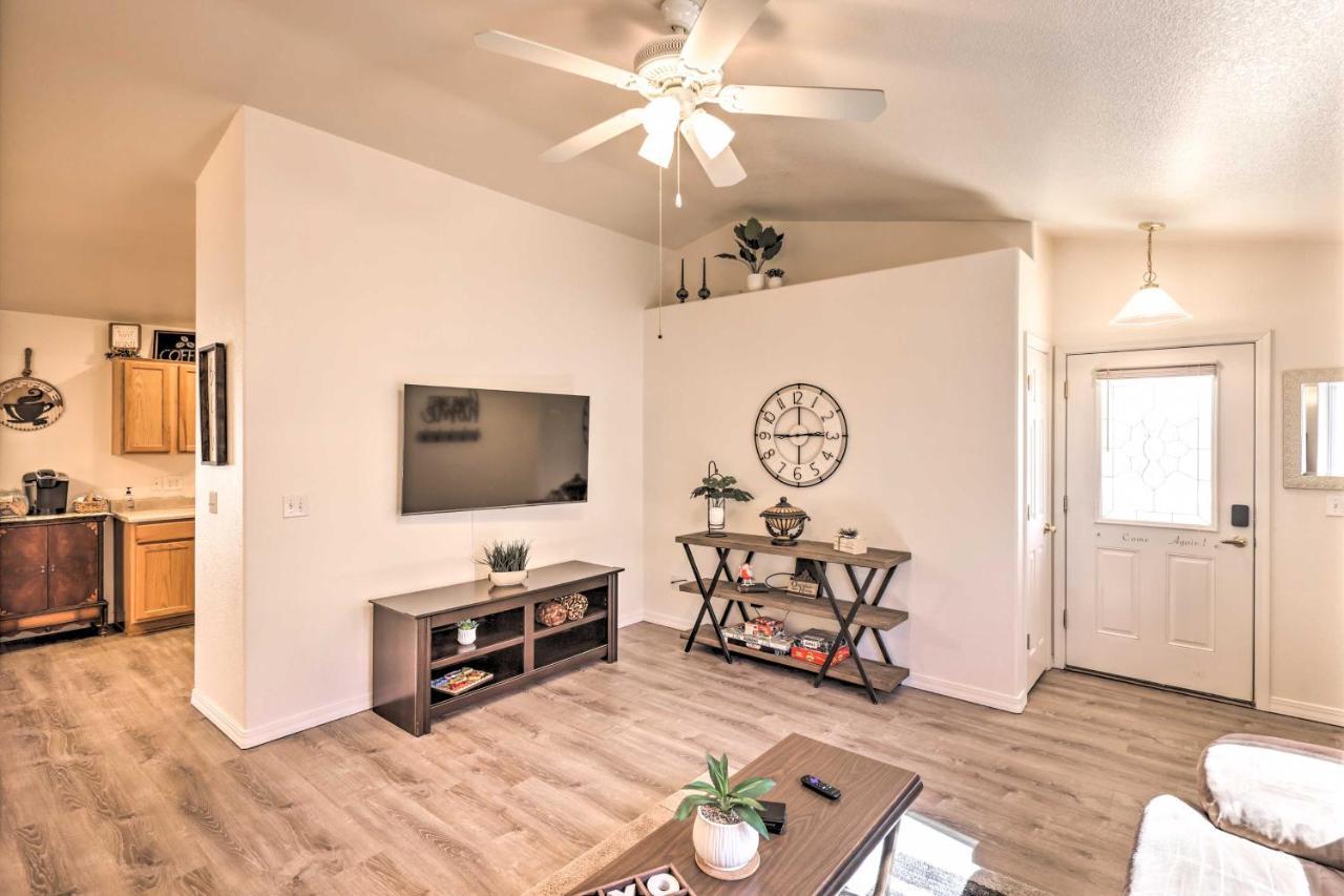 Kid-Friendly Kingman Home Near Parks And Dining Eksteriør bilde